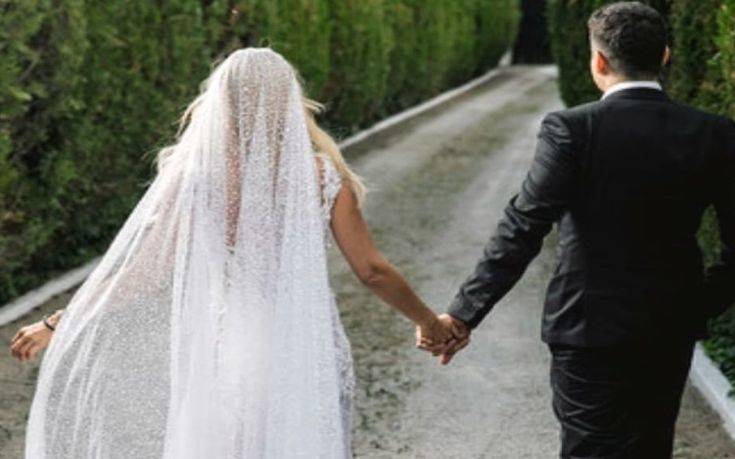 Ο κρυφός γάμος της Έλενας Ράπτη