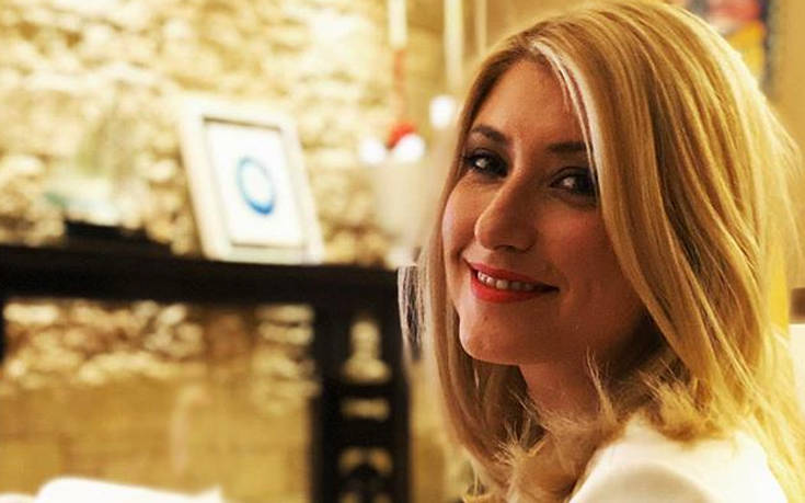 Η Σία Κοσιώνη τραβάει… κουπί χειμώνα – καλοκαίρι