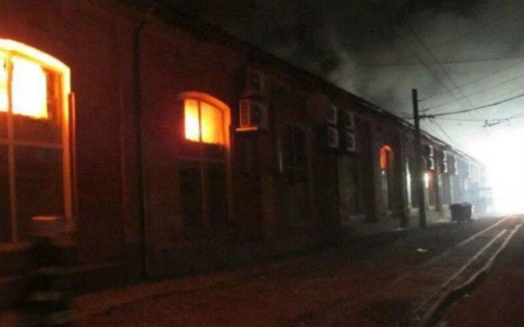 Ουκρανία: Οκτώ νεκροί σε πυρκαγιά ξενοδοχείου στην Οδησσό