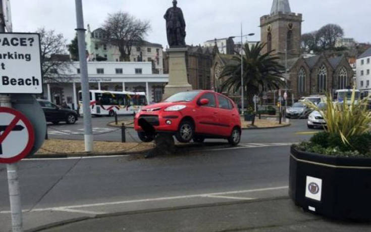 Τα παράξενα των δρόμων