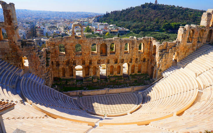 Η Κατερίνα Ευαγγελάτου στο «τιμόνι» του Ελληνικού Φεστιβάλ