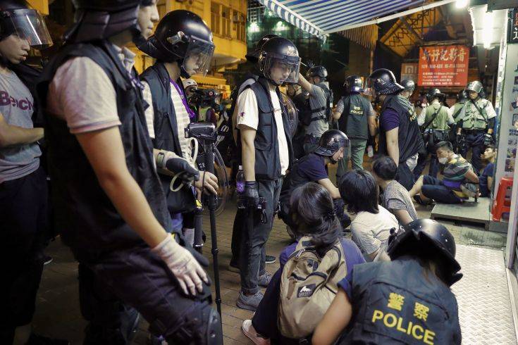 Σε κατάσταση συναγερμού η αστυνομία του Χονγκ Κονγκ