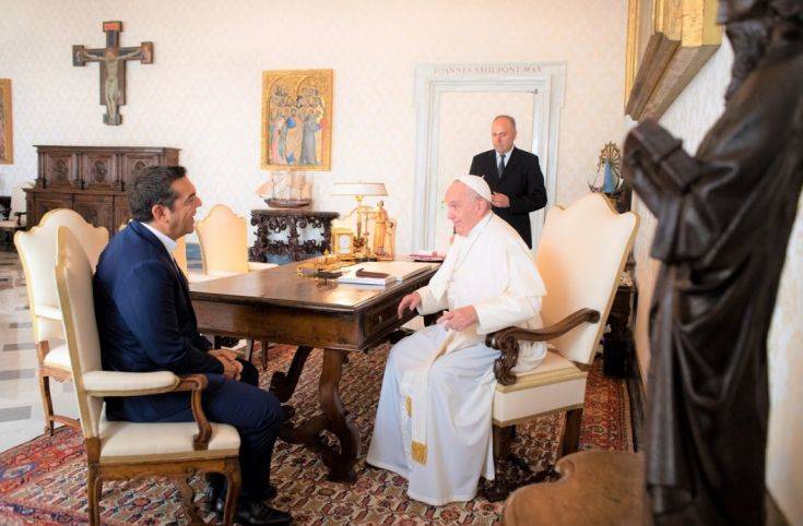 Συνάντηση Πάπα-Τσίπρα στο Βατικανό