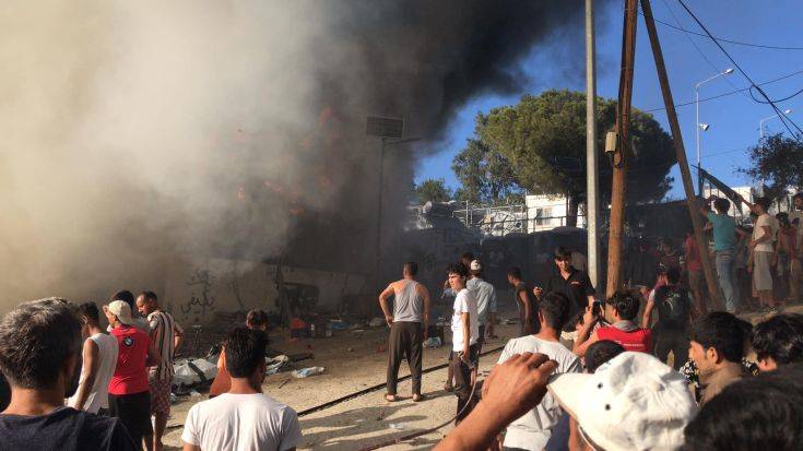 Δήμαρχος Μυτιλήνης: «Έχει ξεφύγει η κατάσταση στη Μόρια &#8211; Κινδυνεύουμε όλοι»