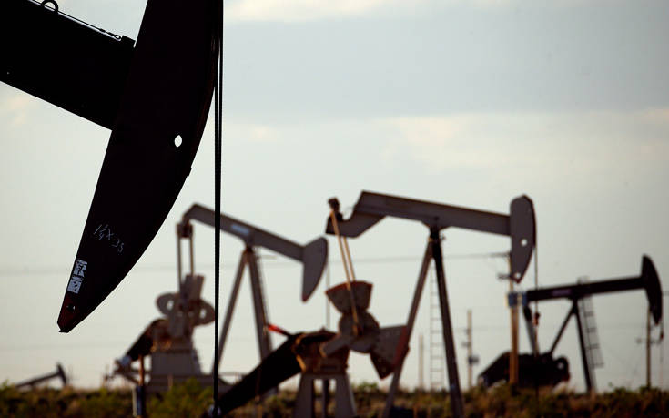 Πιθανή συμφωνία μεταξύ Σαουδικής Αραβίας και Ρωσίας για τη μείωση της πετρελαϊκής παραγωγής