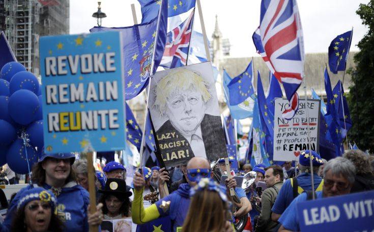 «Η διαφορά μεταξύ ΕΕ και Βρετανίας για το Brexit είναι “πολύ μεγάλη”»