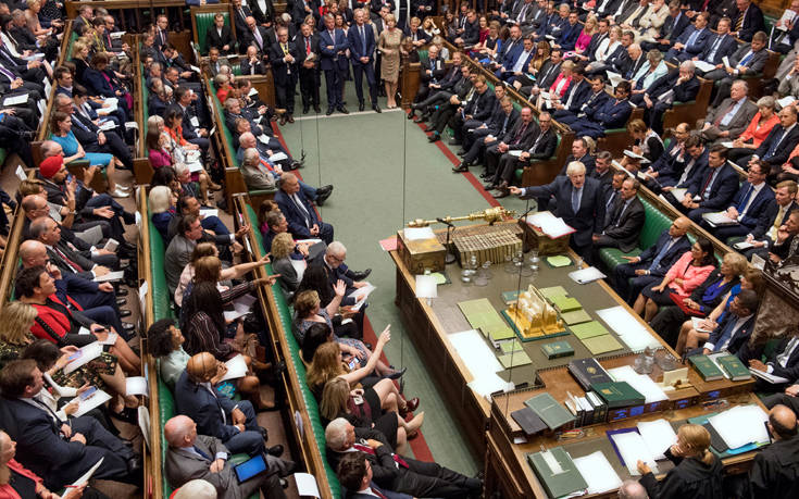 Βρετανία: Όχι σε εκλογές πριν τον Νοέμβριο λένε τα κόμματα της αντιπολίτευσης