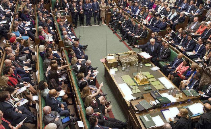 «Όχι» από τους Εργατικούς στις πρόωρες εκλογές