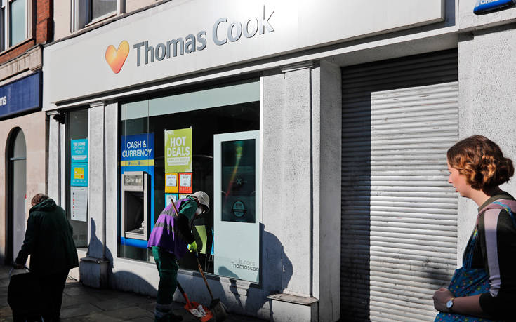 Πτώχευση Thomas Cook: Οι πρώτες αντιδράσεις στην Ευρώπη και η τεράστια επιχείρηση για τους ταξιδιώτες