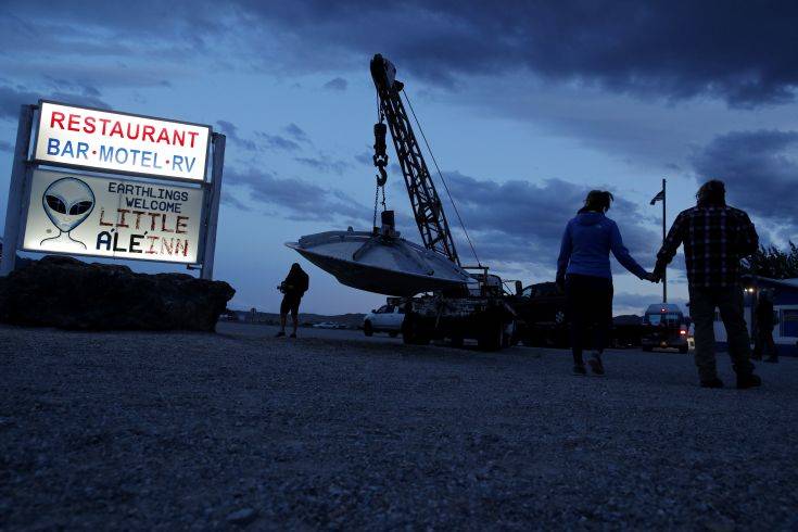 Κυνηγοί εξωγήινων και λάτρεις των UFO «κατέλαβαν» την Area 51 στις ΗΠΑ