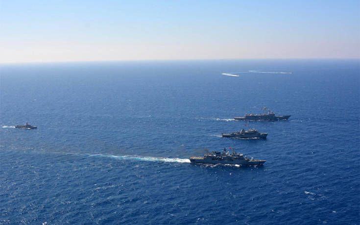 Στο Υπουργείο Άμυνας σκέφτονται μήπως η Τουρκία θέλει να καταπονήσει τον ελληνικό στόλο