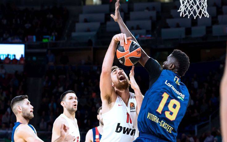 Euroleague: Ο κακός Ολυμπιακός ηττήθηκε με 82-66 στη χώρα των Βάσκων