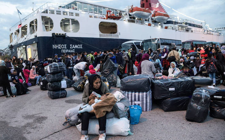 Στον Πειραιά σήμερα ακόμα 59 μετανάστες και πρόσφυγες