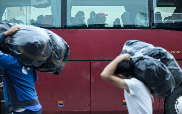 Μεταναστευτικό: Έτσι θα γίνει η κατανομή από τα νησιά στην ενδοχώρα