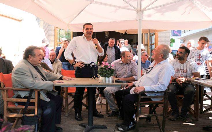 Τσίπρας: Καλώ όλους τους δημοκρατικούς πολίτες να πάρουν τον ΣΥΡΙΖΑ στα χέρια τους
