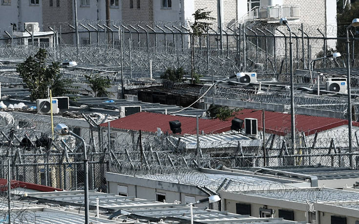 Επεισόδια στο κέντρο κράτησης αλλοδαπών στην Αμυγδαλέζα – Δυο τραυματίες