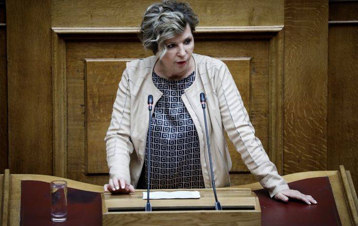 Όλγα Γεροβασίλη: Ζητάμε από τον πρόεδρο της Βουλής να προστατεύσει τη διαδικασία