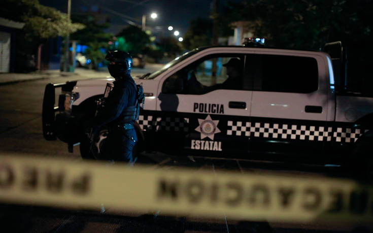 Ένοπλοι εισέβαλαν σε ξενοδοχείο στο Μεξικό και απήγαγαν 20 αλλοδαπούς