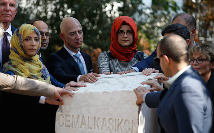 Αναμνηστική στήλη για τον Τζαμάλ Κασόγκι, έναν χρόνο μετά τη φρικτή δολοφονία του