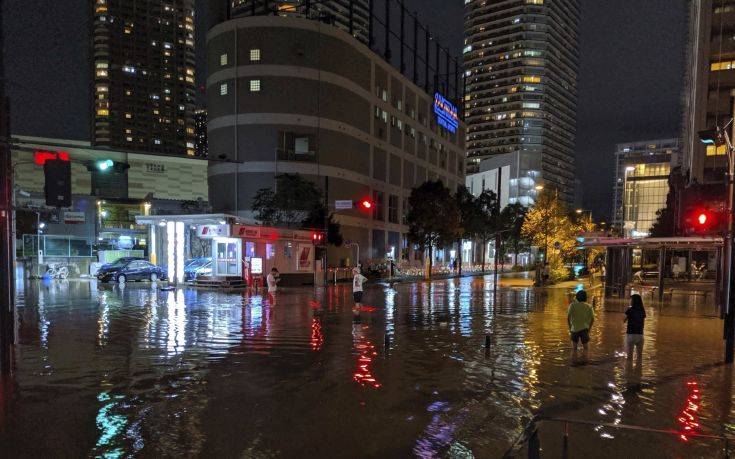 Στους 74 νεκρούς αυξήθηκε ο απολογισμός των θυμάτων του τυφώνα Χαγκίμπις
