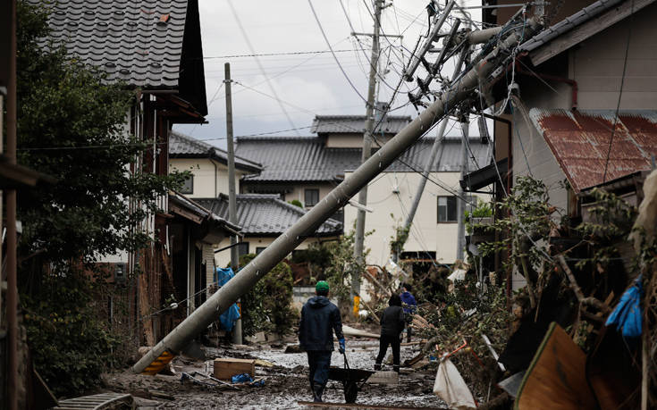 Οργή στην Ιαπωνία για το καταφύγιο που έδιωξε άστεγους ενώ πλησίαζε ο τυφώνας