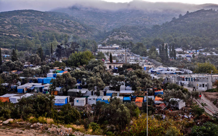 Εθνική Επιτροπή για τα Δικαιώματα του Ανθρώπου: Ανεξέλεγκτη η κατάσταση στο Βαθύ της Σάμου