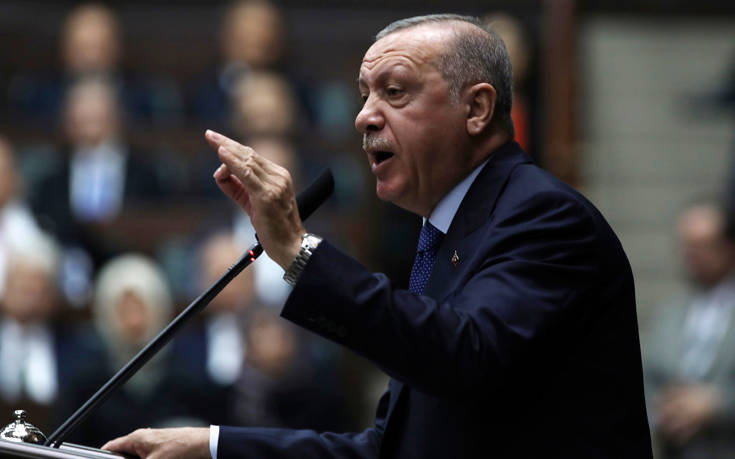 Ερντογάν: «Οι ΗΠΑ οφείλουν να τηρήσουν τις δεσμεύσεις τους αλλιώς θα επανέρθουμε στη Συρία»