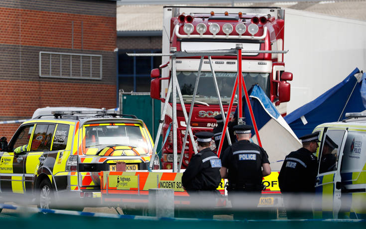 Η βρετανική αστυνομία πιστεύει πως το φορτηγό-νεκροταφείο ταξίδεψε από το Βέλγιο