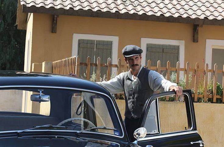 Άγριες Μέλισσες: Το twitter τα&#8230; έβαλε με τον «Μελέτη»