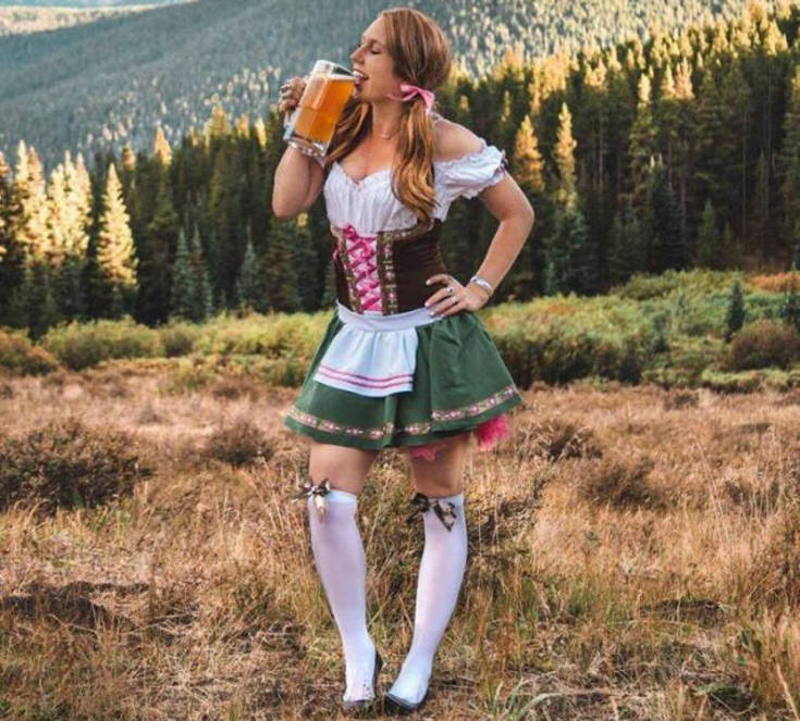 Τα κορίτσια του Oktoberfest που τραβούν τα βλέμματα