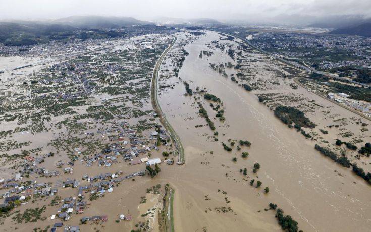 Ιαπωνία: Τουλάχιστον 35 άνθρωποι έχασαν τη ζωή τους εξαιτίας του πλήγματος του τυφώνα Χαγκίμπις