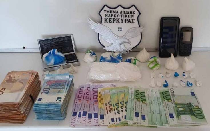 Σύλληψη αλλοδαπού στην Κέρκυρα με περισσότερο από μισό κιλό κοκαΐνης