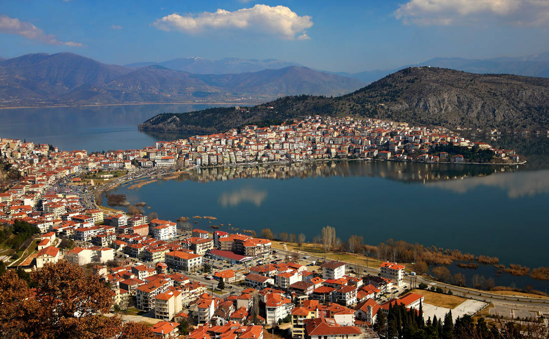 Η λίμνη Ορεστιάδα με τη μοναδική ομορφιά της