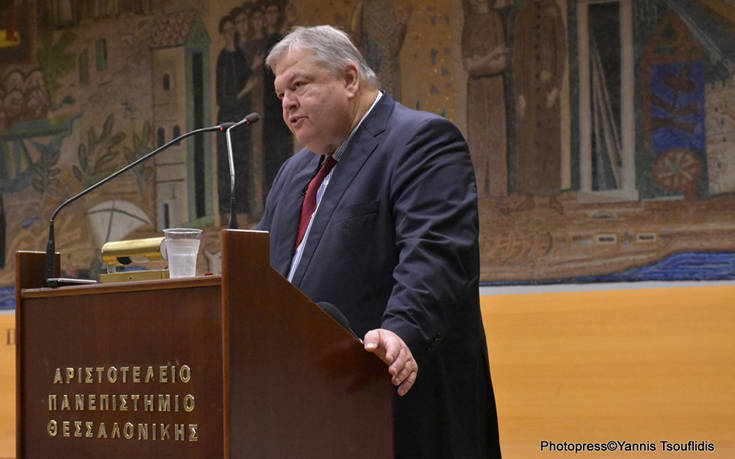 Βενιζέλος: Συμφωνώ απολύτως με τον καθηγητή Τσιόδρα – Δεν πρέπει να «εργαλειοποιείται» η επιστήμη