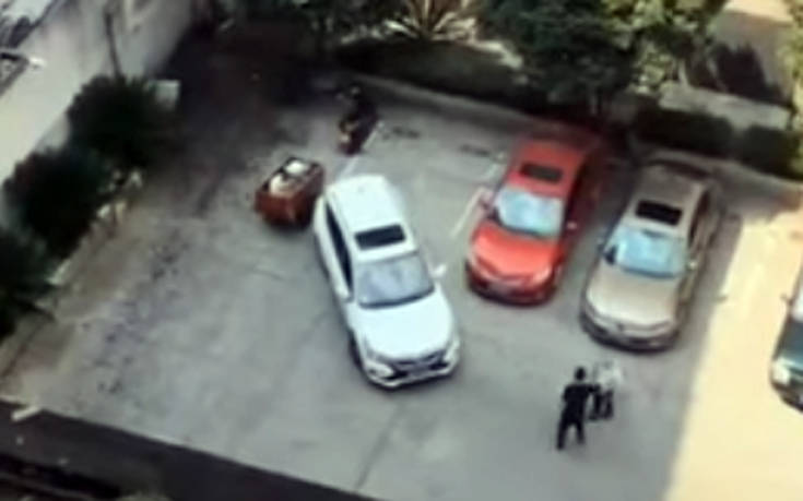 Σε περίπτωση που δε νιώθεις καλός στο παρκάρισμα, δες αυτό το βίντεο