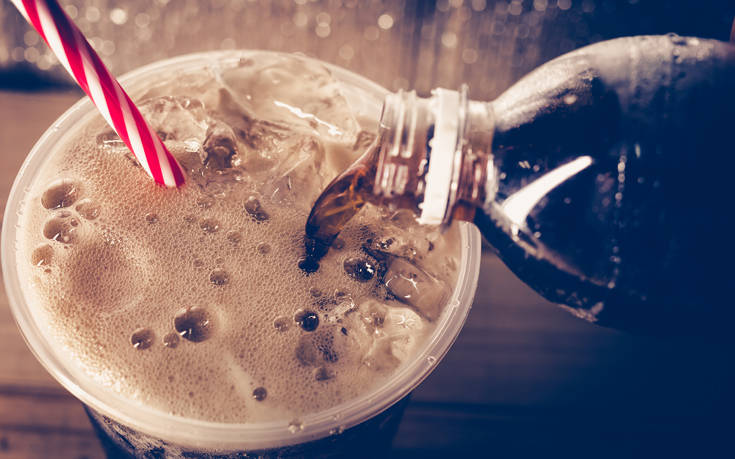 Σκληρή ανακοίνωση από Έψα – Λουξ: Σε πανικό η Coca Cola