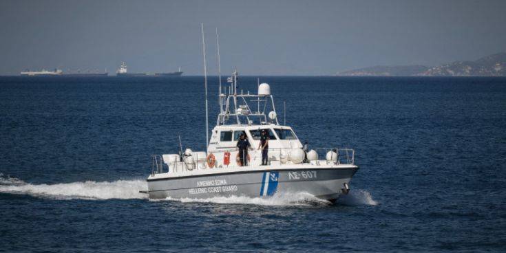 Σαμοθράκη: Πρόσφυγας διασώθηκε και λίγη ώρα μετά γέννησε