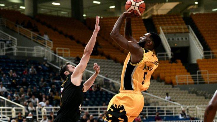 ΑΕΚ – Ρέθυμνο 71-61: Πρόκριση με σούπερ Λάνγκφορντ
