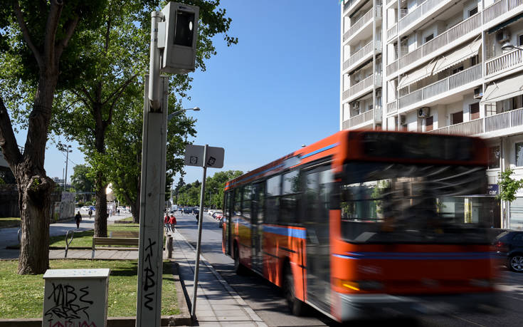 Λεωφορειολωρίδες: Οι κάμερες γράφουν, πρόστιμο για τους παραβάτες