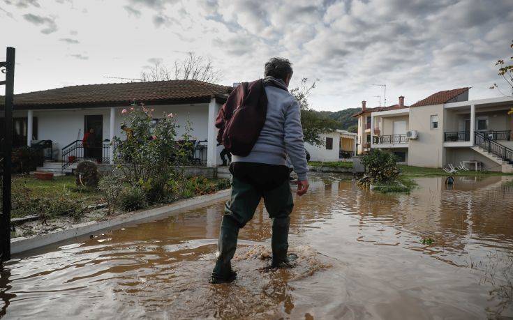 Κακοκαιρία Γηρυόνης: Κλειστοί δρόμοι στη Χαλκιδική