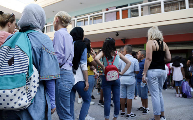 Κεραμέως: Συνυπολογισμός βαθμού Α, Β και Γ Λυκείου για εισαγωγή σε ΑΕΙ, ΤΕΙ