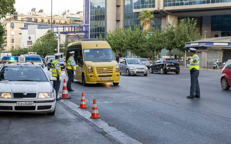 Παπαγεωργίου της Τροχαίας Αθηνών: Πάνω από 400 οι παραβάσεις σε σχολικά λεωφορεία