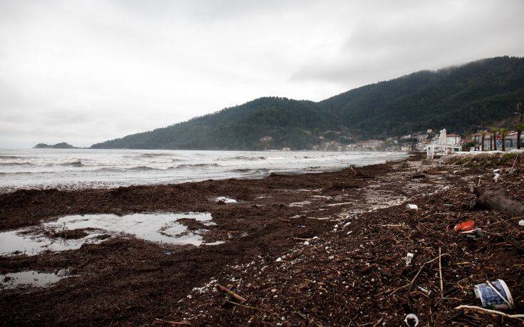 Κλειστά τα σχολεία στη Θάσο τη Δευτέρα λόγω κακοκαιρίας