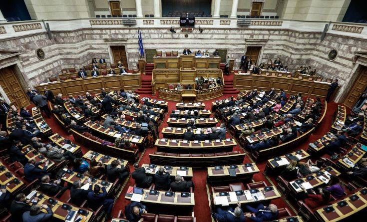 ΣΥΡΙΖΑ για διοικητές νοσοκομείων: 48 βουλευτές ζητούν τα πρακτικά από την αξιολόγηση των υποψηφίων