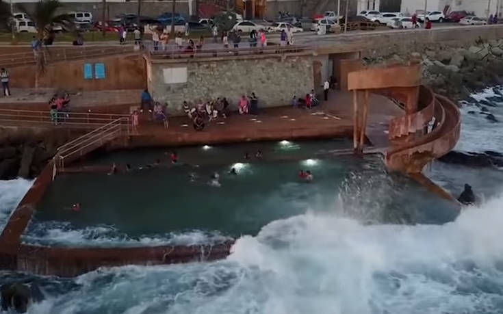 Φυσικές και τεχνητές πισίνες που θα σε γυρίσουν πίσω στο καλοκαίρι