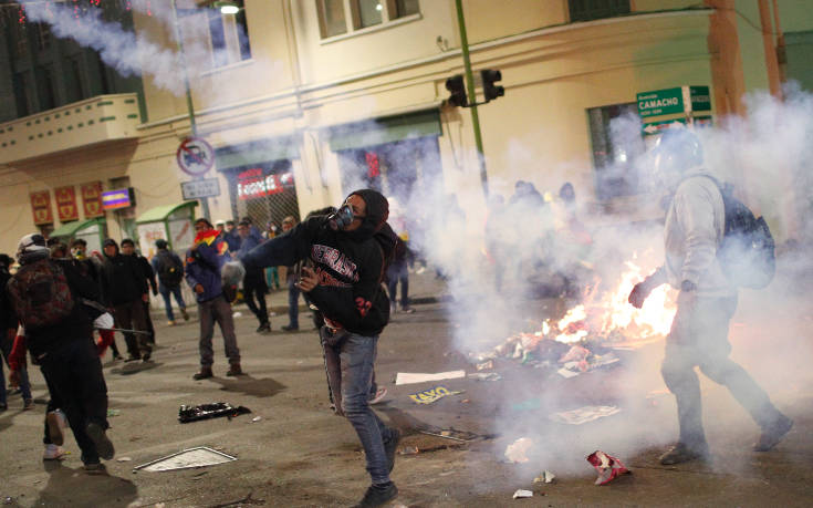 Βολιβία: Παύση των διαδηλώσεων ζήτησε ο Μοράλες