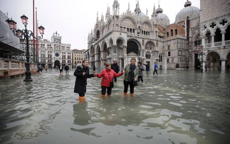 Σε κατάσταση έκτακτης ανάγκης η Βενετία