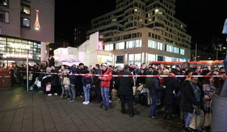 Ολλανδία: Η αστυνομία συνέλαβε έναν 35χρονο ως ύποπτο για την επίθεση με μαχαίρι στη Χάγη