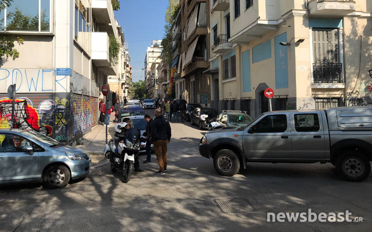 Χειροβομβίδα του Β’ Παγκοσμίου Πολέμου το αντικείμενο που βρέθηκε σε σπίτι στα Εξάρχεια