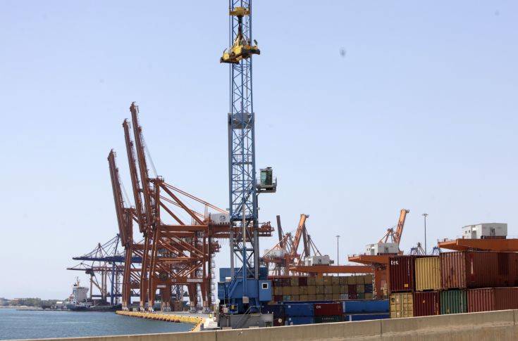 Εγκώμια της Handelsblatt για το λιμάνι του Πειραιά: Είναι το Νο1 στη Μεσόγειο